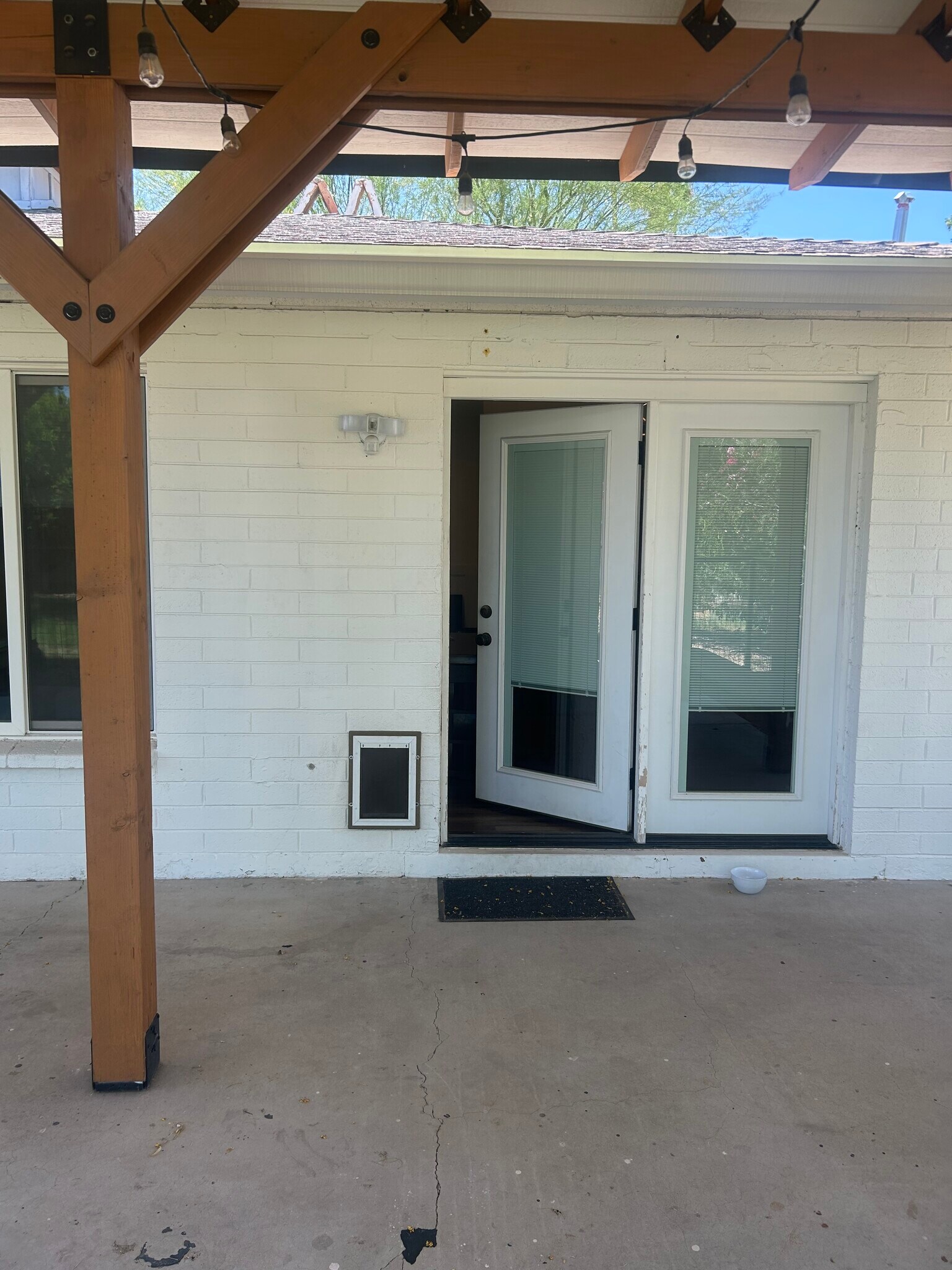 Building Photo - 8114 N 57th Dr