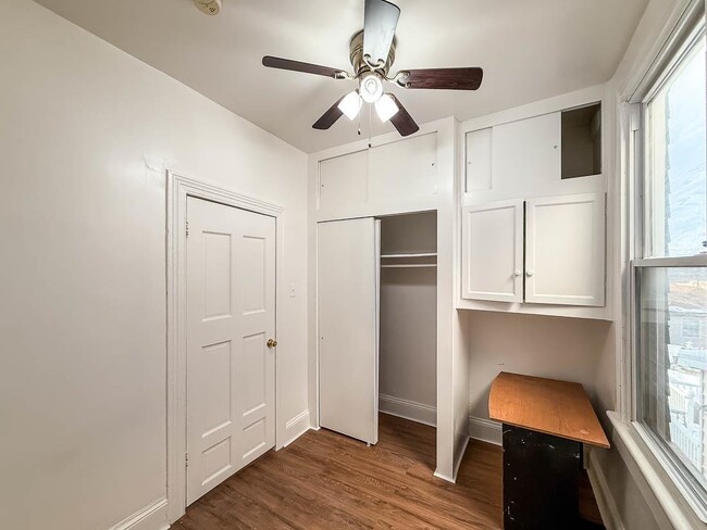 Building Photo - 47 Columbia Ave