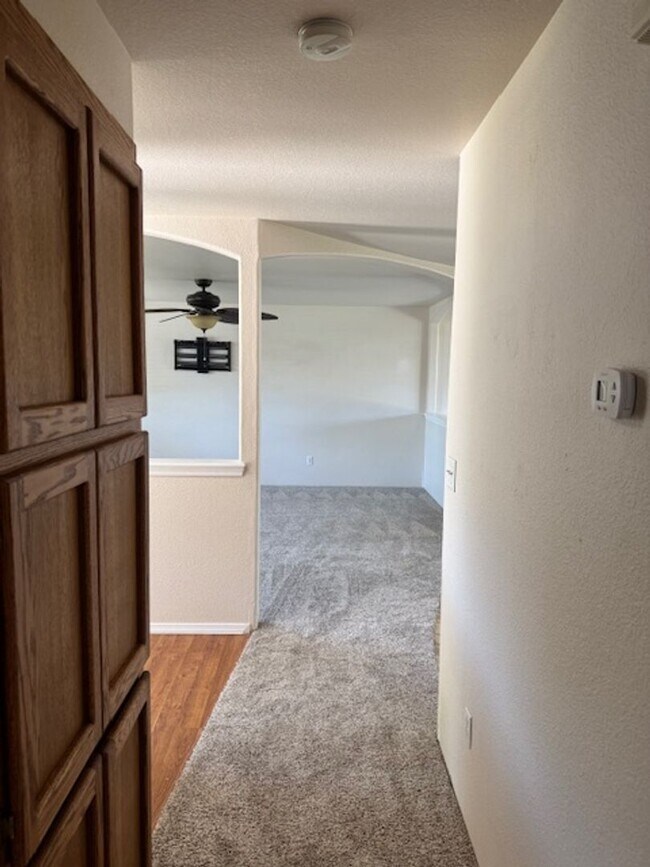 Building Photo - 2346 Stonefield Way