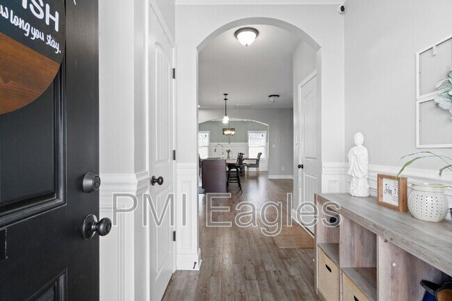 Building Photo - 108 Irishman Way