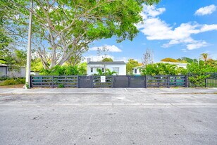 Building Photo - 503 NW 47th St