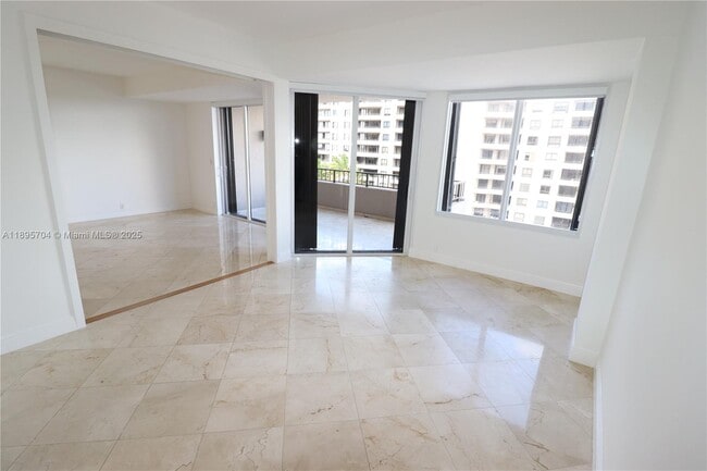 Building Photo - 201 Crandon Blvd