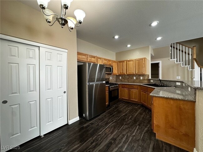 Building Photo - 9125 Fish Tail Ave