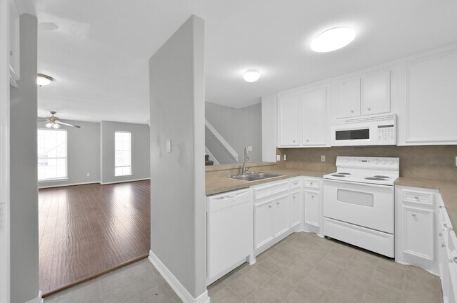 Building Photo - 167 Binnacle Ct