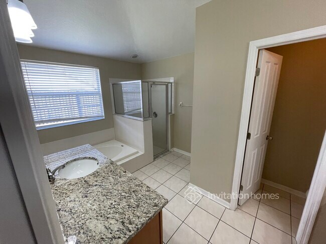 Building Photo - 24447 Summer Wind Ct