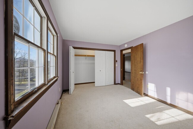 Building Photo - 203 Sumner Ave