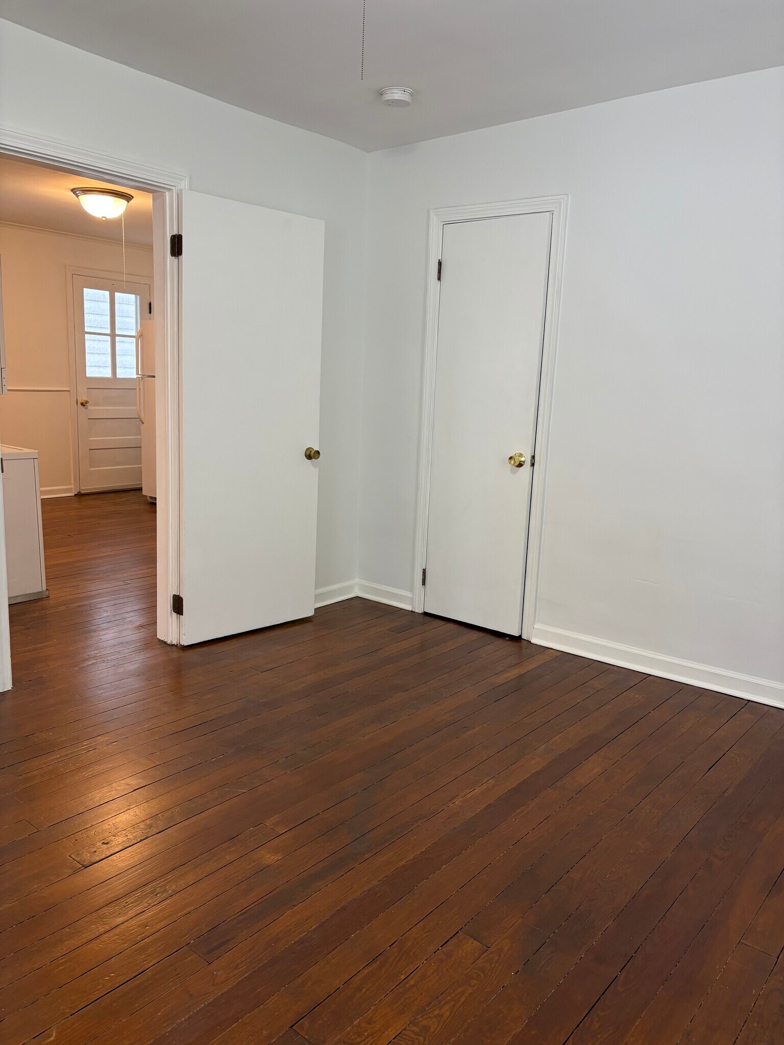 Bedroom - 82 Woodbine St