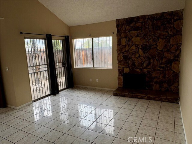 Building Photo - 16650 Terrace Ln