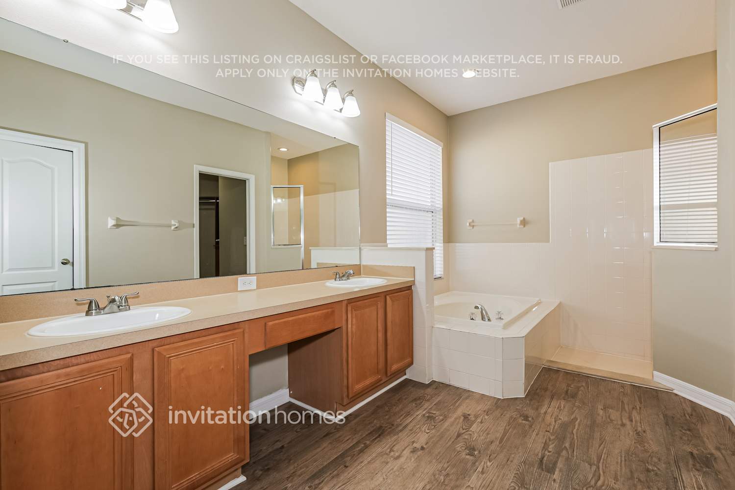 Building Photo - 6121 Gannetwood Pl