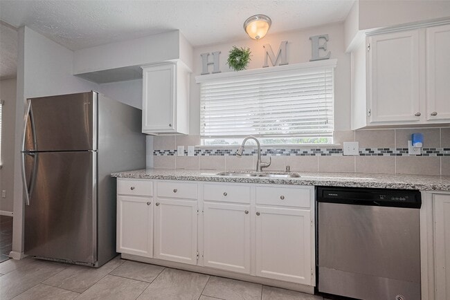Building Photo - 17114 Quail Glen Dr