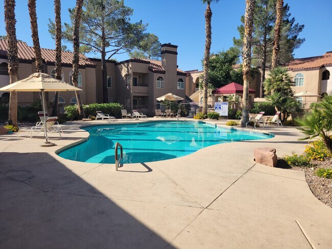 Building Photo - 9325 W Desert Inn Rd