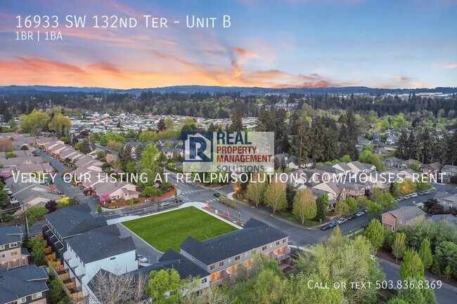 Building Photo - 16933 SW 132nd Terrace