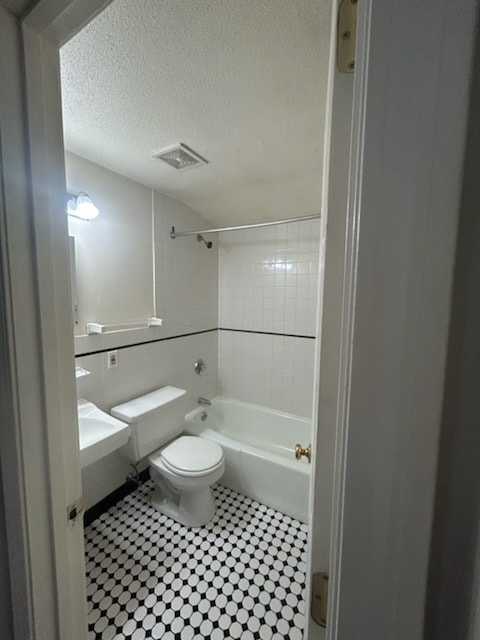 tile floors - 31 Boltwood Walk