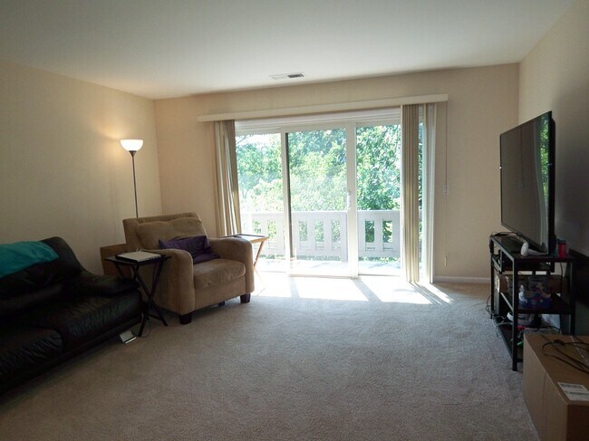 Building Photo - 288 Pembridge Ln