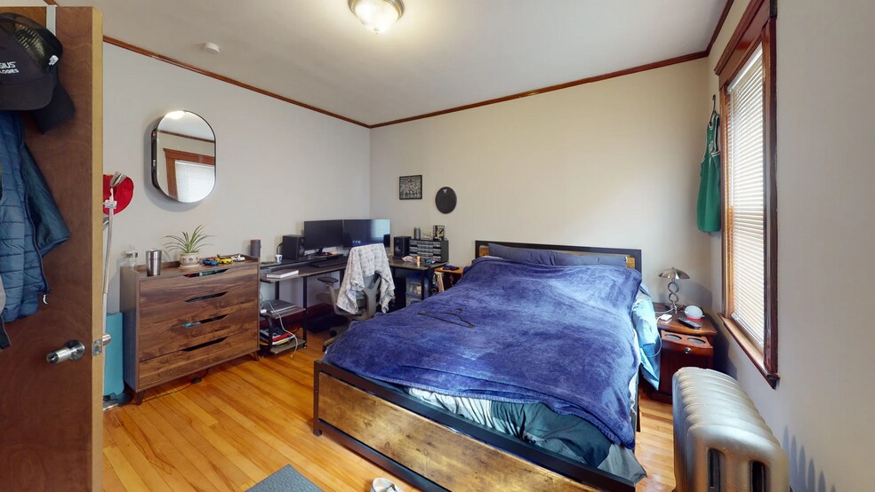 Building Photo - 60 Pinkert St