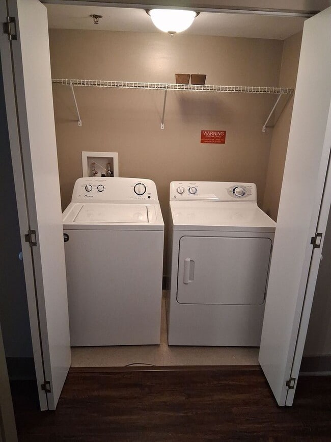 Building Photo - NEW LISTING at LAKE PLAZA! Available for FALL 2026; rent includes use of one parking space