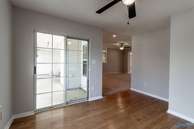 Building Photo - 114 Clover Ridge Dr