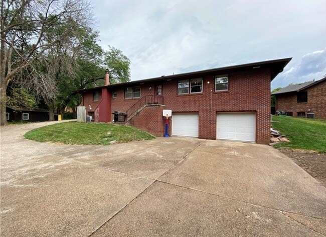 Building Photo - 1510 DelMatro, Ct