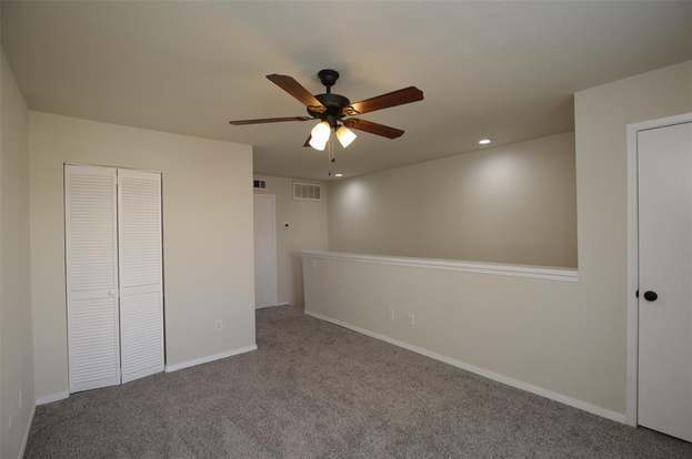 Building Photo - 2100 Wilcrest Dr