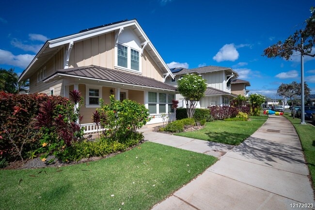 Building Photo - $5,100 / 4br - 1992ft2 - 4 BED 3 BATH HOME...