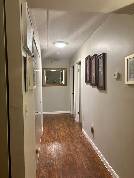 Building Photo - 2500 Mystic Valley Pky