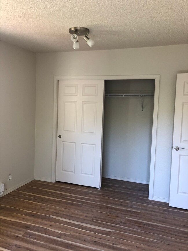 Building Photo - New Construction. Brand New large 2 bedroo...