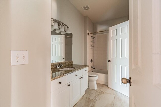 Building Photo - 2265 Portofino Pl