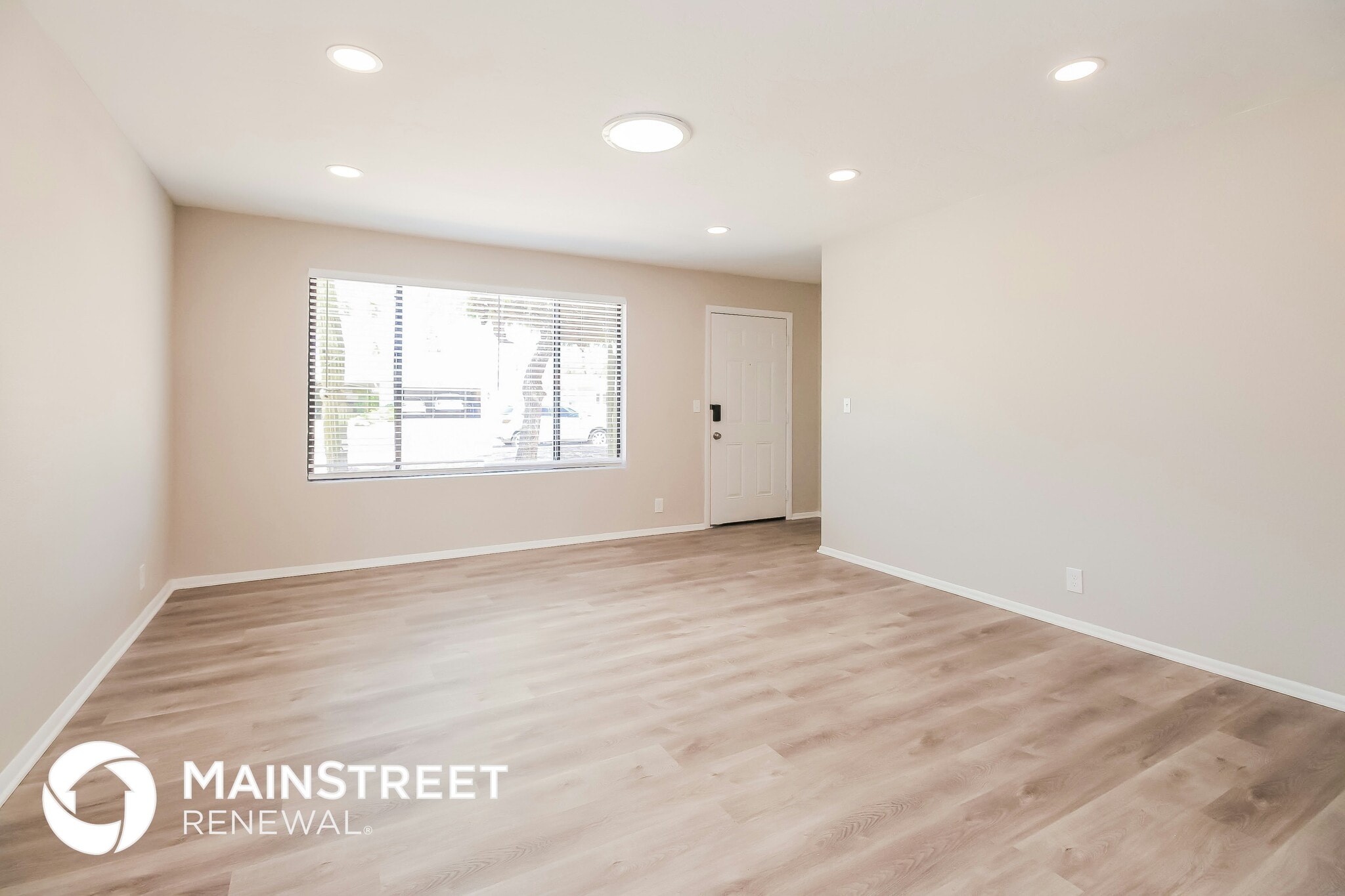 Building Photo - 842 S Revolta Cir