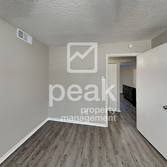 Building Photo - $1699! 3Bed/1 1/2 Bath Home for rent in Ar...