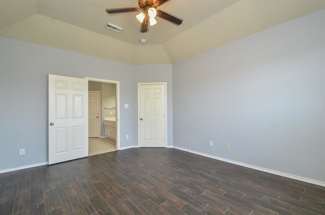 Building Photo - 21323 Grand Hollow Ln