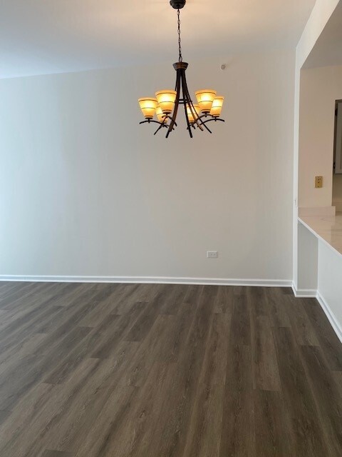 Building Photo - 1105 Cambria Ln S