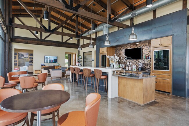 Building Photo - 368 Crimson Sky Ct