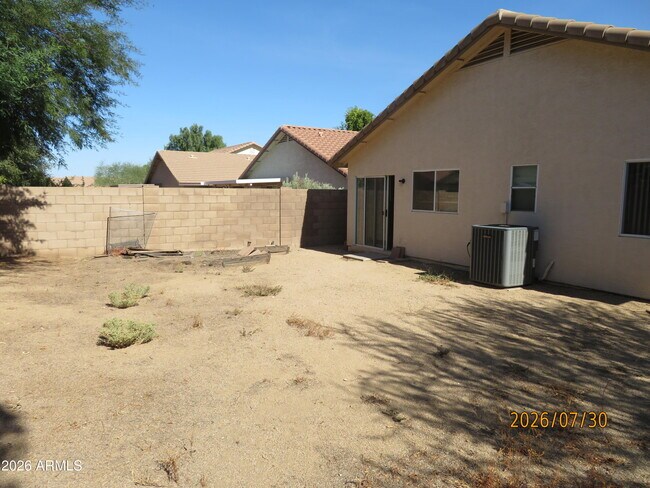 Building Photo - 15446 W Gelding Dr
