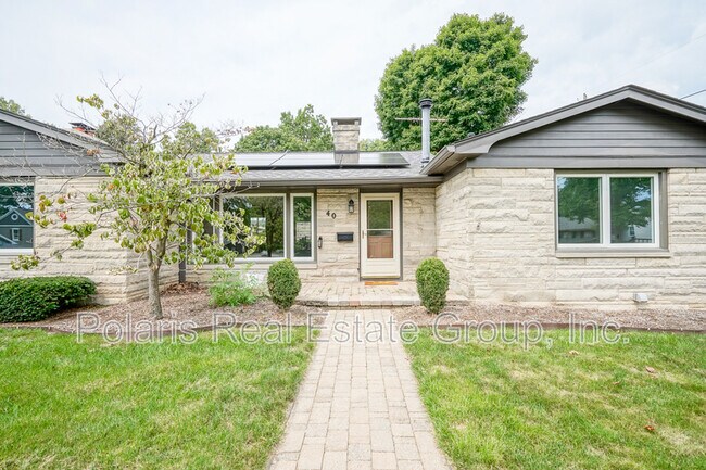 Building Photo - 40 Bailey Ct