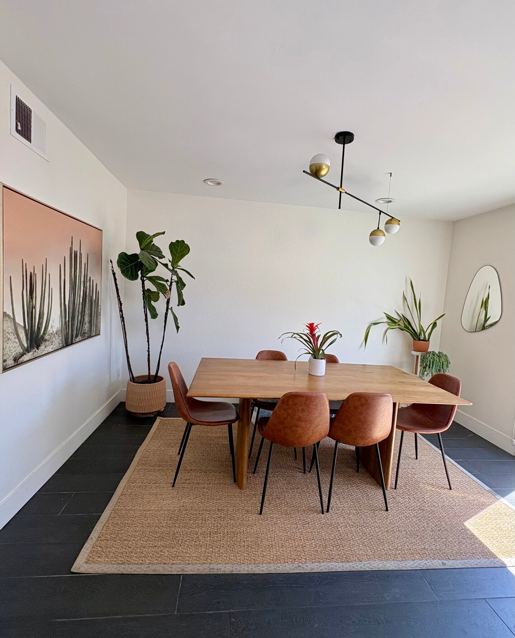 Building Photo - 2520 Via Esparto