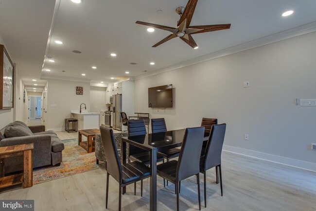 Building Photo - 3554 13th St NW