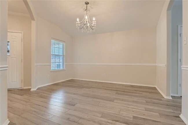 Building Photo - 315 Waterlily Way