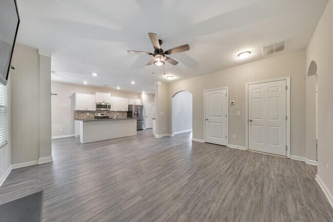 Building Photo - 2534 Grayton Loop