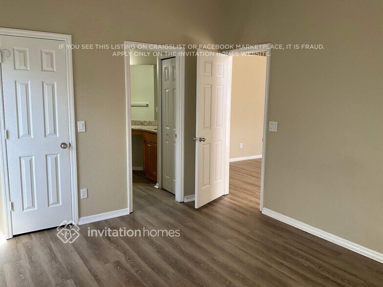 Building Photo - 1608 Elmstead Ct