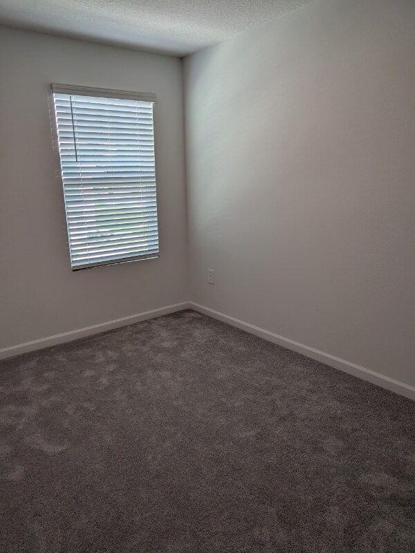 Building Photo - 14435 NW 164th Rd