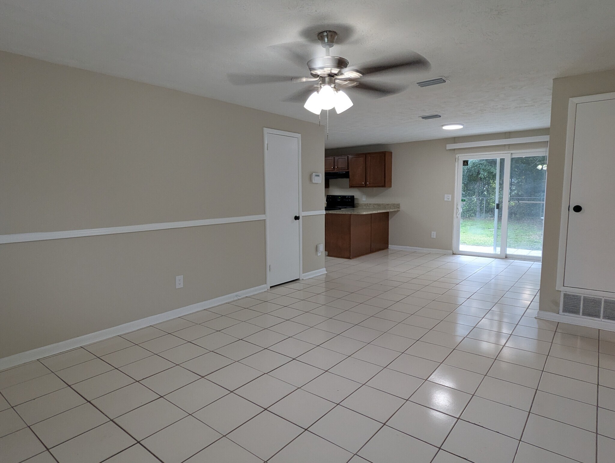 Building Photo - 5127 Acoma Ave