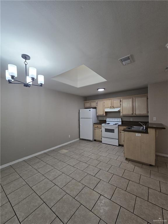 Building Photo - 7 E Stubbs St