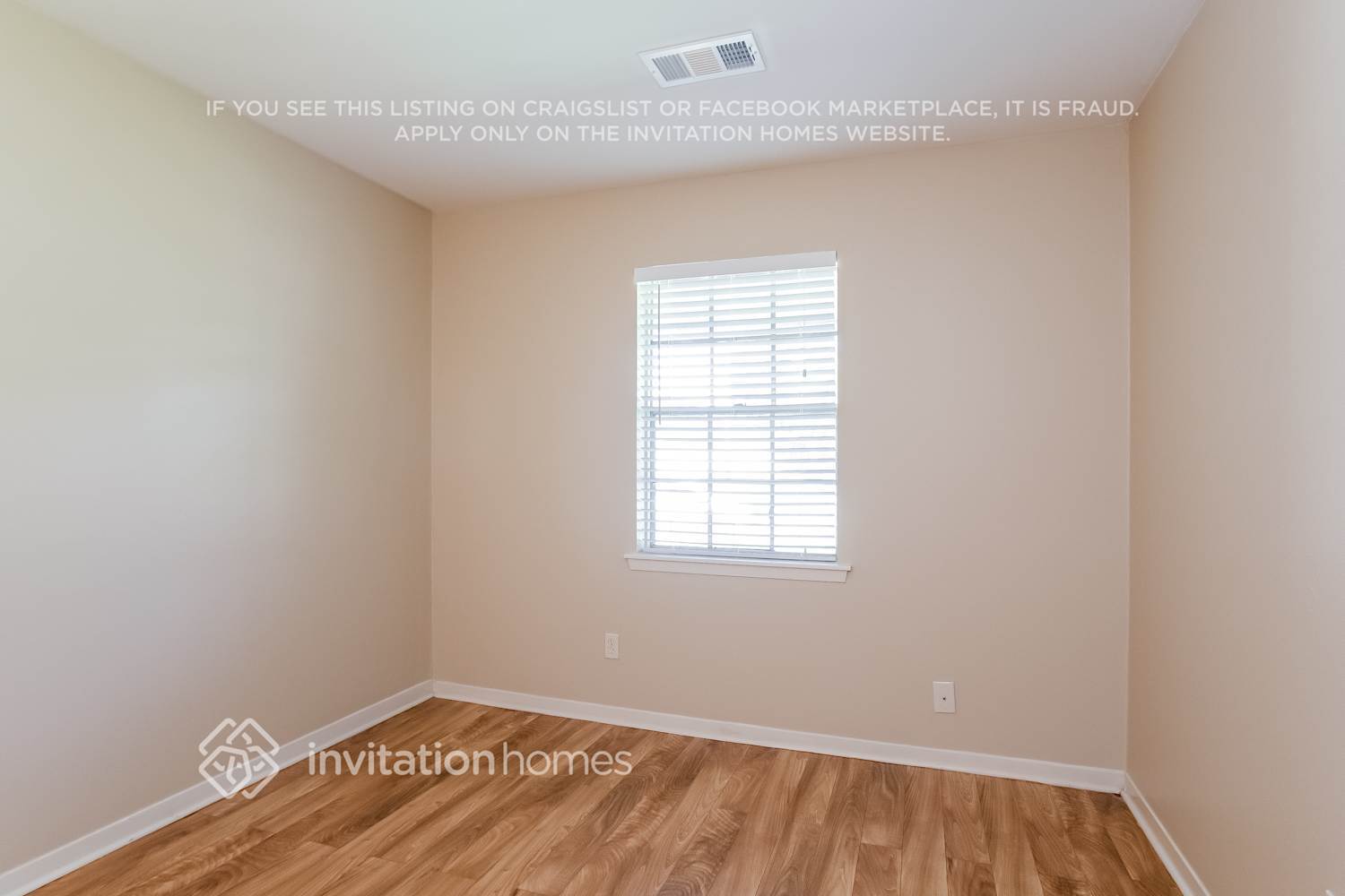 Building Photo - 10034 Antrim Ln