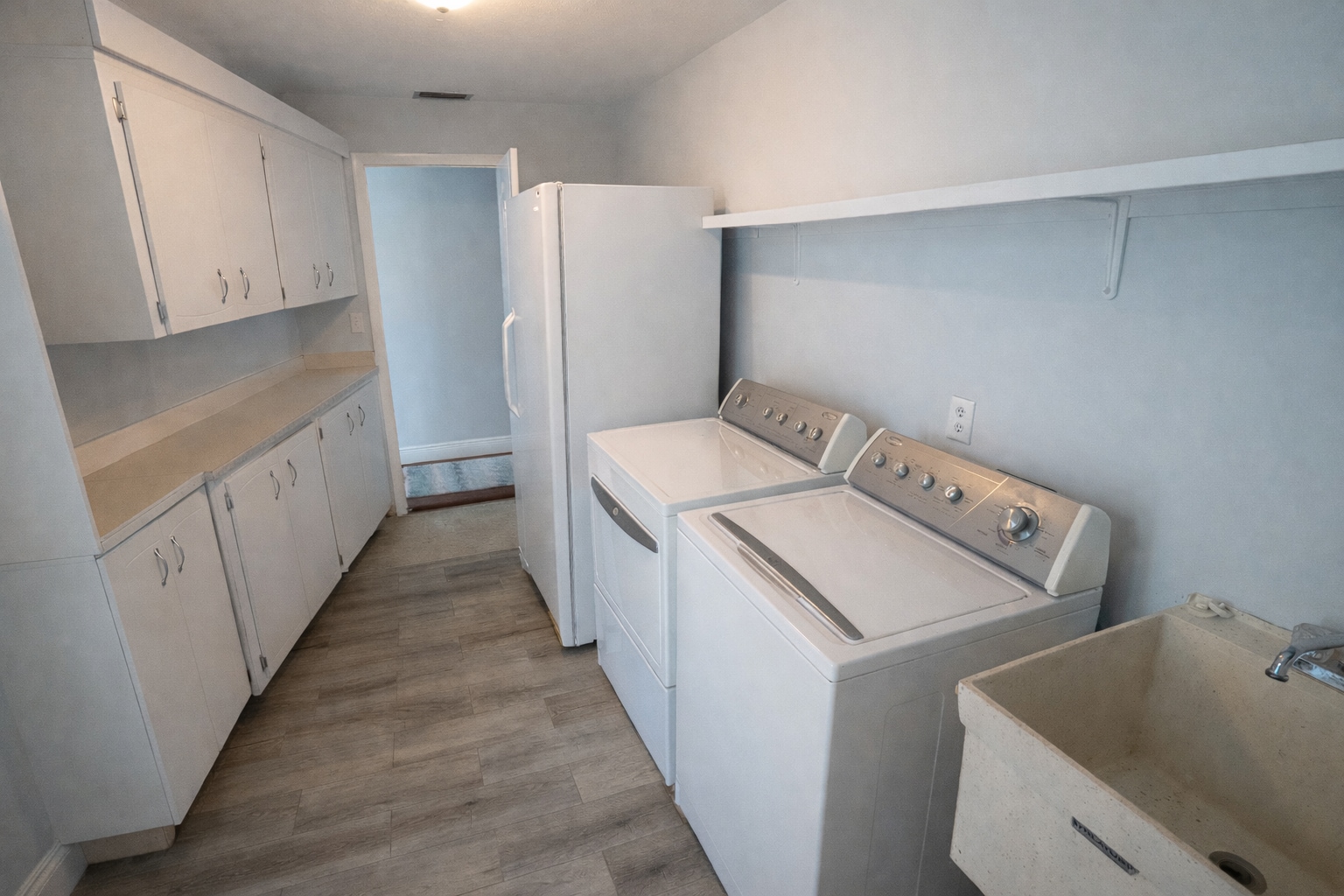 Laundry Room - 8679 Merrimoor Blvd