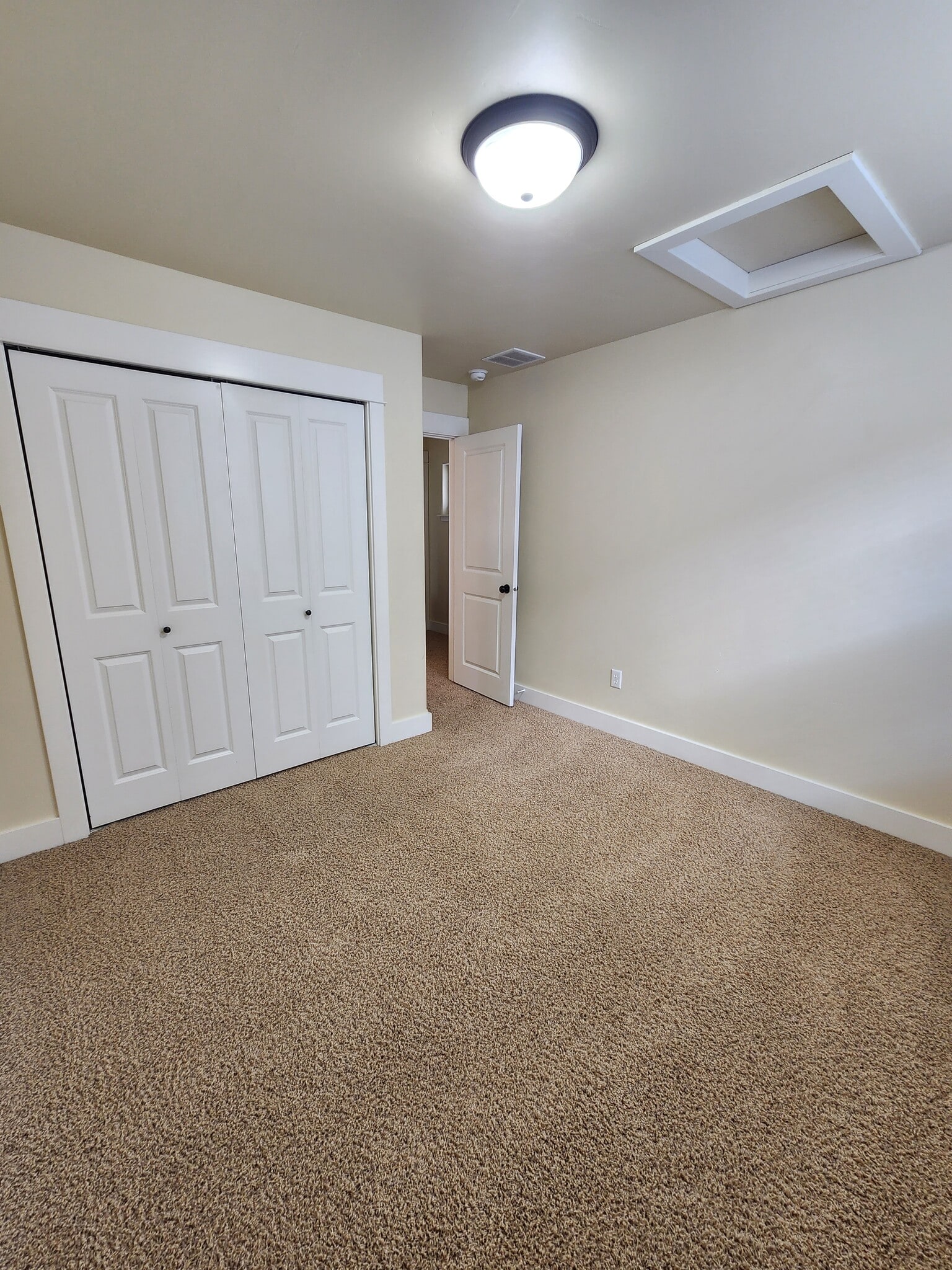 Building Photo - 4224 Benepe St