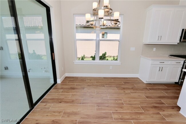 Building Photo - 8437 Rosa Ct