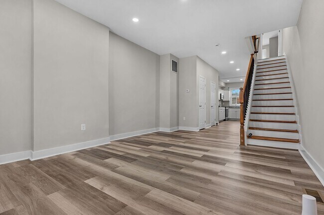 Building Photo - Beautiful Newly Renovated 3 Bedroom with a Large Basement For Rent in Mill Hill District of Balti...