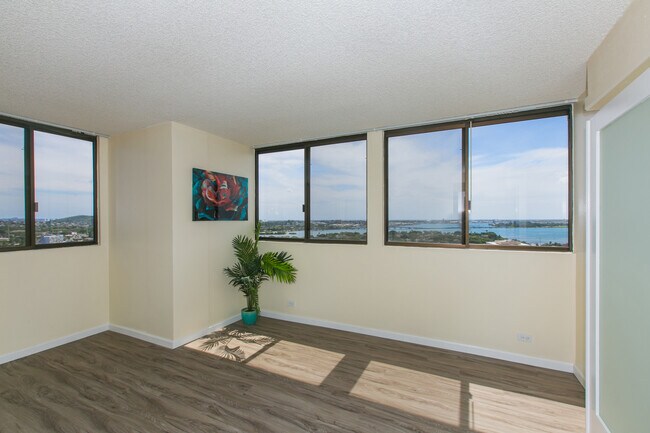 Building Photo - 98-351-351 Koauka Loop