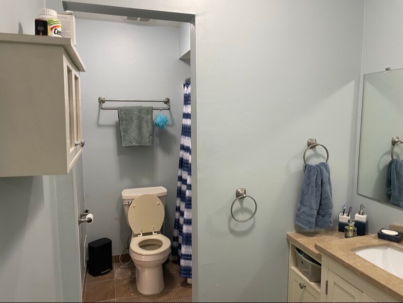 Building Photo - 183 Cynthia Dr