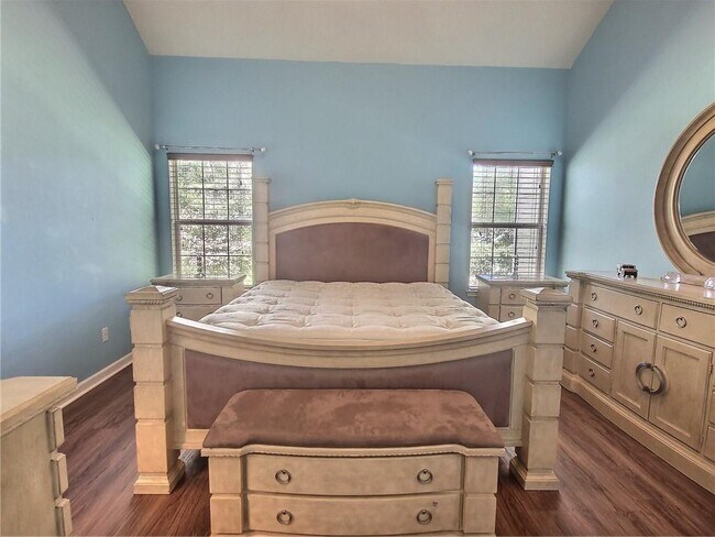 Building Photo - 1734 Spring Hill Cove